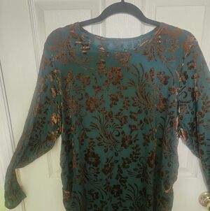 Elegant Floral Velvet Women Top